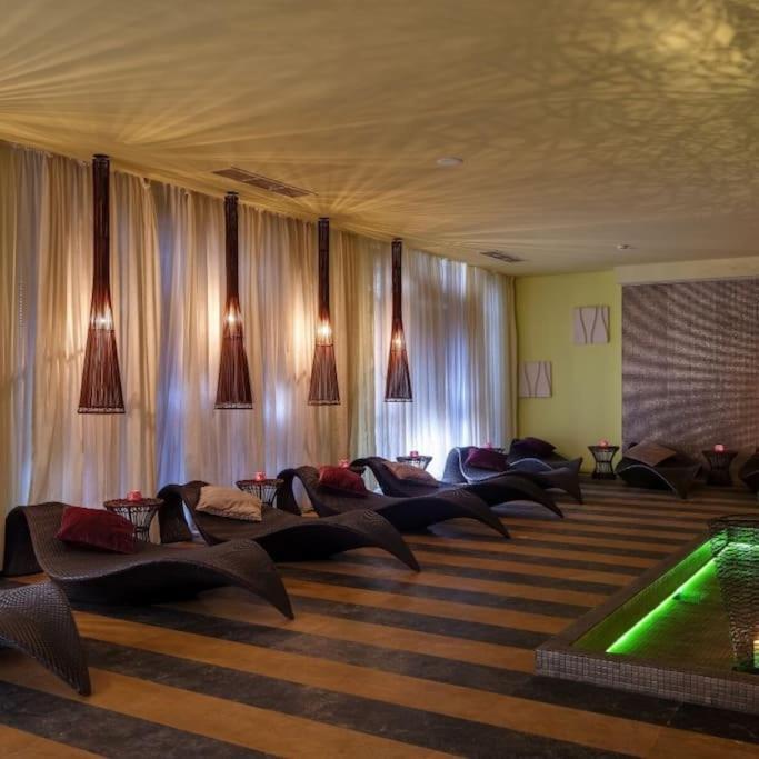 Cozy Apartment In Barcelo Royal Beach Hotel ***** 써니비치 외부 사진